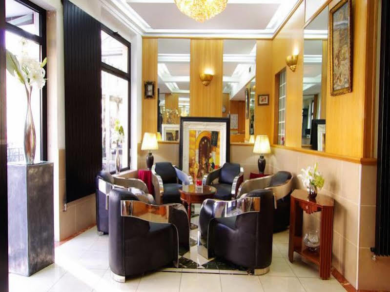 Hotel Le Clery Parigi